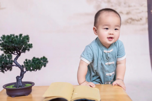 高密孕妇显怀是几个月